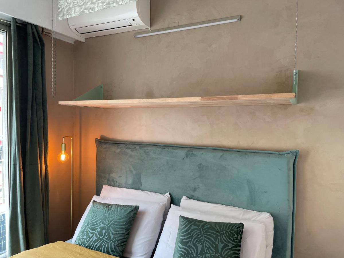 La Room: Seaside Apartment + Terrace + Parking Ментона Екстериор снимка
